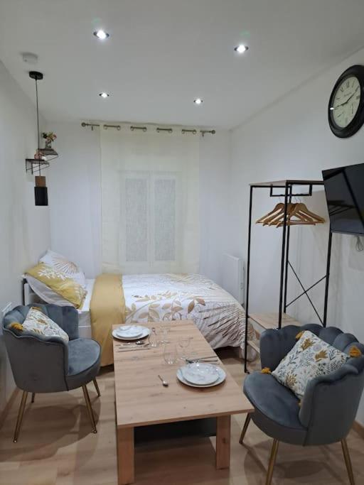 Sweet / Circuit 24H / Moto Gp / Antares / Oasis - Centre Des Expositions / Boulerie Jump Appartement Le Mans Buitenkant foto
