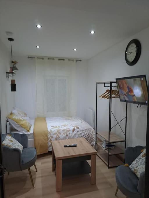 Sweet / Circuit 24H / Moto Gp / Antares / Oasis - Centre Des Expositions / Boulerie Jump Appartement Le Mans Buitenkant foto